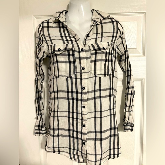 Plaid oversized shirt by Fun & Flirt size S - Picture 2 of 4